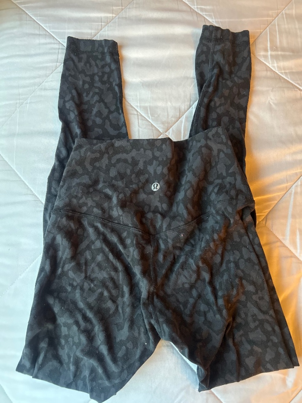 Grey print Lululemon leggings